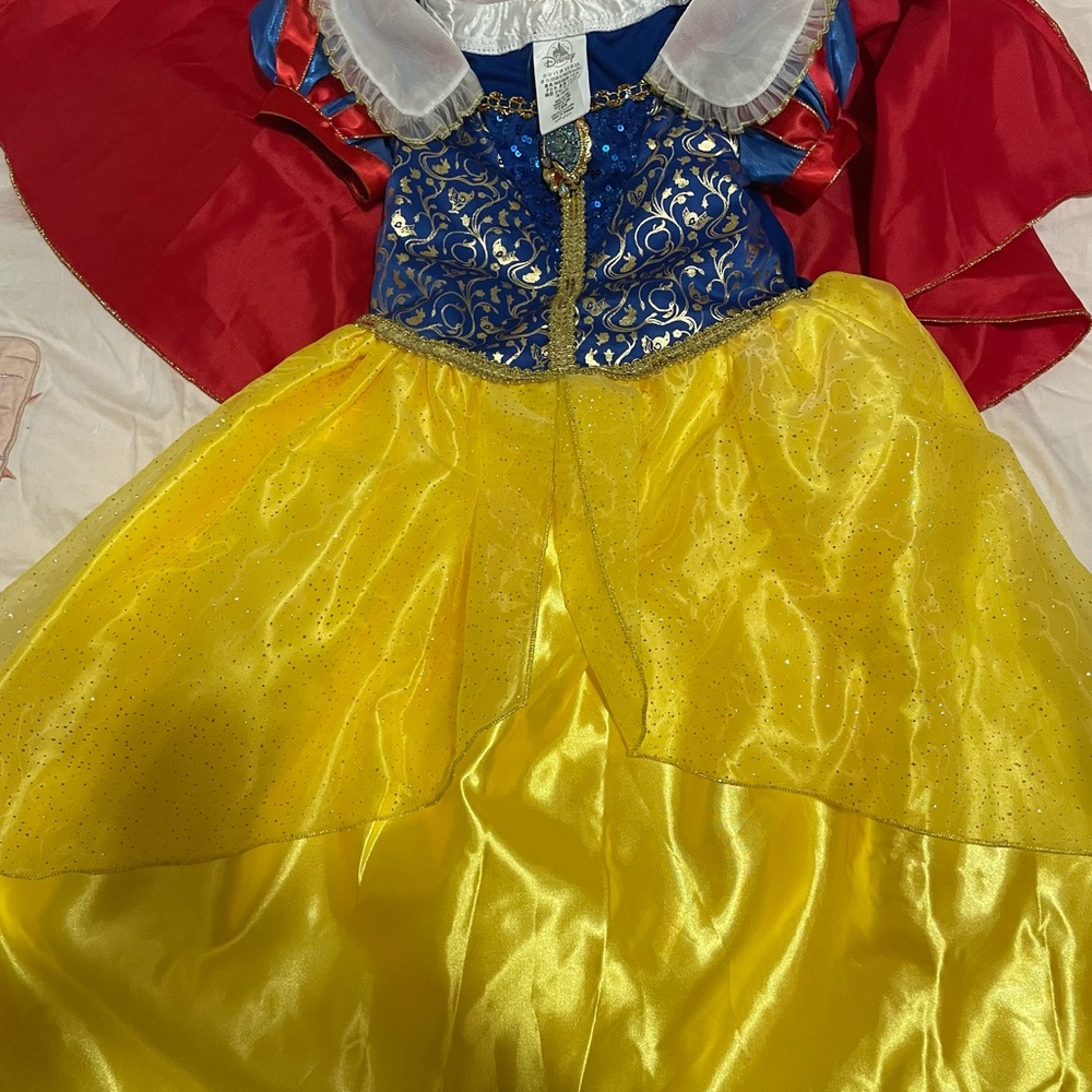 Disney Snow White Costume - Vibrant Red, Blue, Yellow